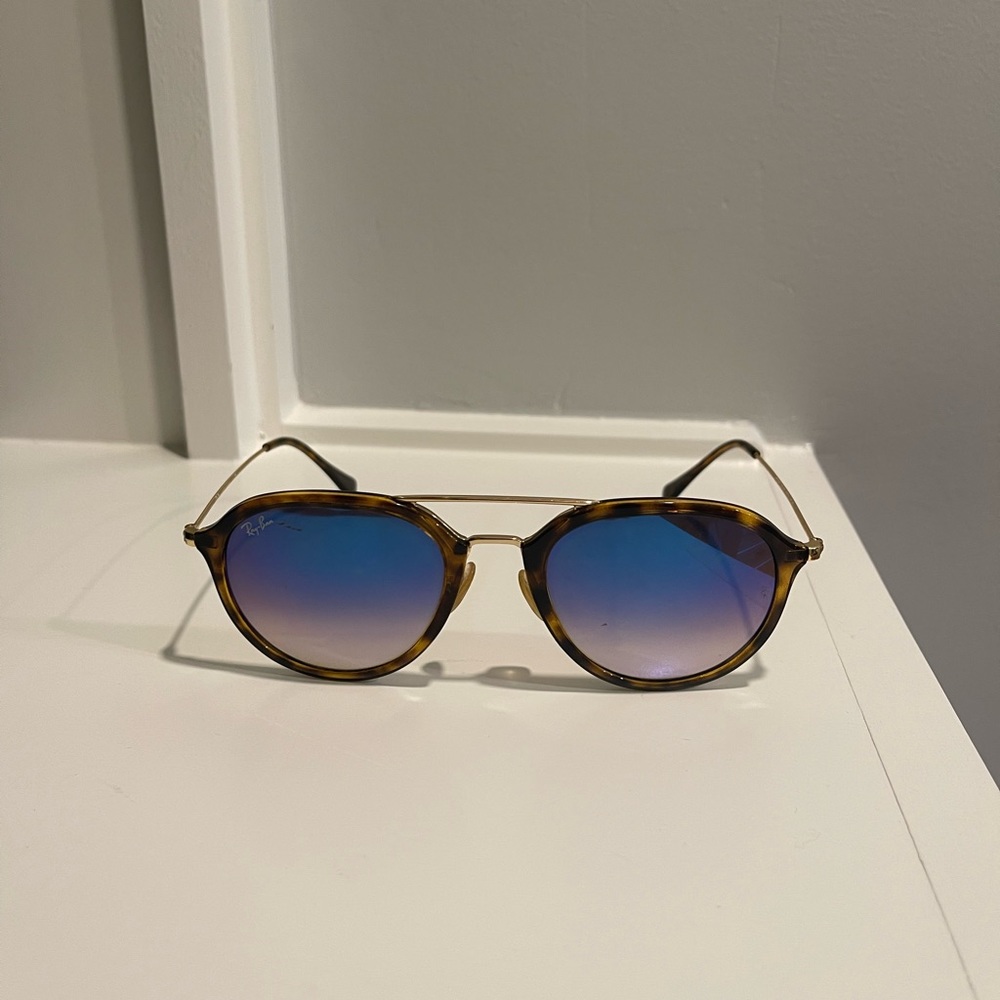 Ray-Ban Sunglasses